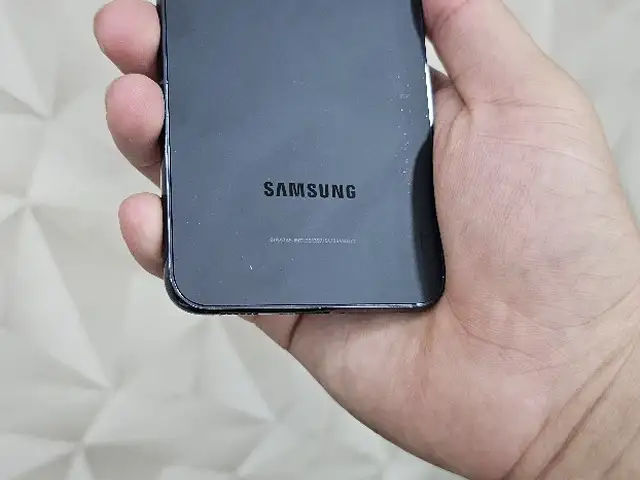 Samsung Galaxy S23, Худжанд