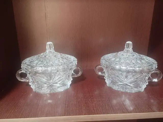 Хрустальные сахарницы с крышкой, Бустон (Чкаловск)