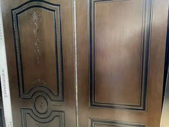 Дверь, Душанбе