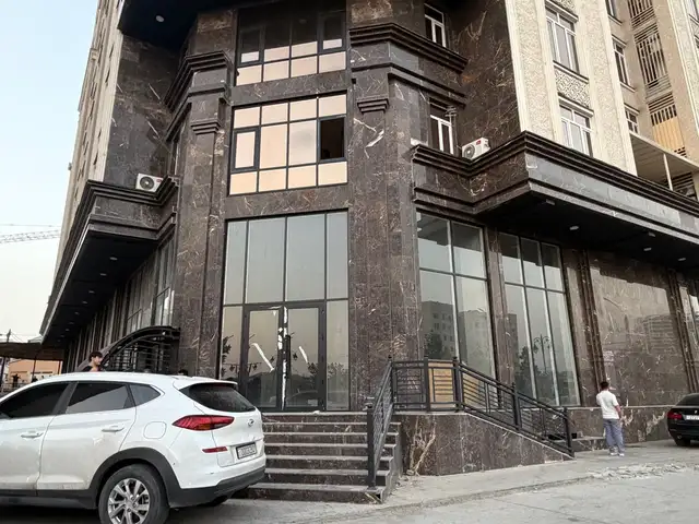 Помещение под свободное назначение, 800м², Сино, Душанбе
