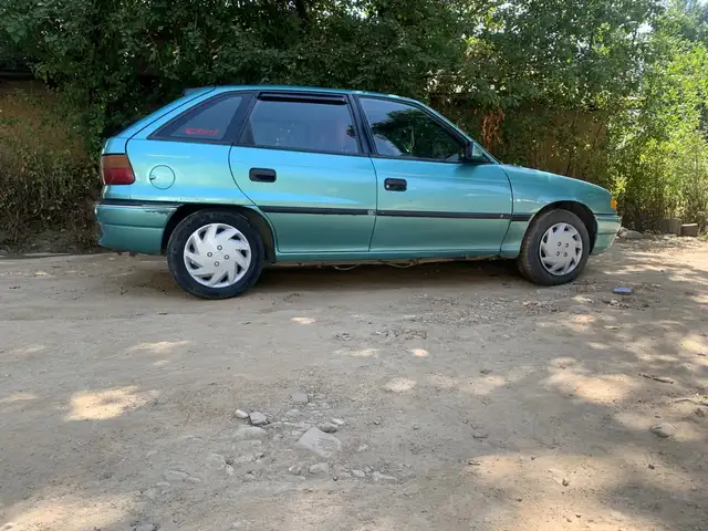 Opel Astra F
