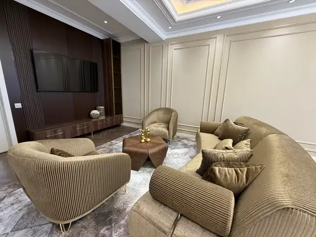 3-комн. квартира, 15 этаж, 148 м², Шохмансур, Душанбе