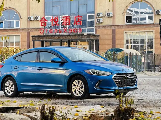Hyundai Elantra