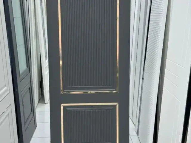 Дверь, Душанбе