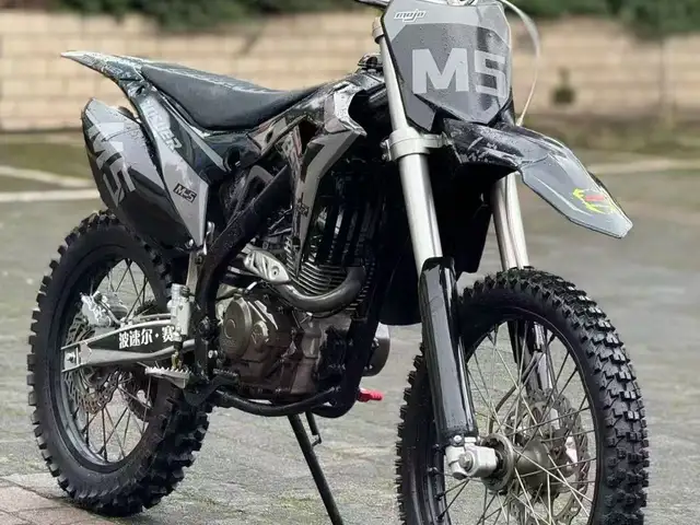 Мотоцикл Bosuer 250 M5, Душанбе