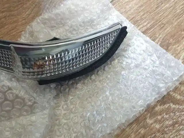 Поворотник на боковое зеркало от Toyota Camry 5, Душанбе