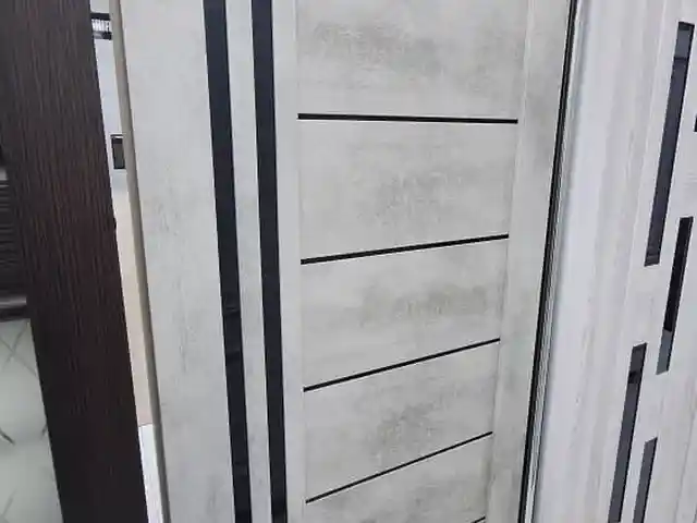 Дверь, Душанбе