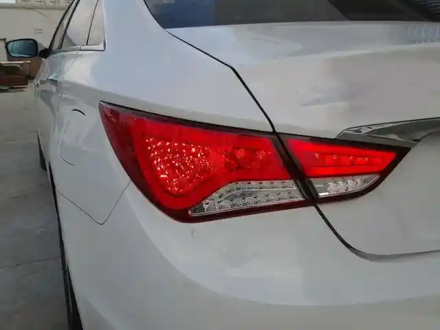 Задние фары от Hyundai Sonata yf, Душанбе