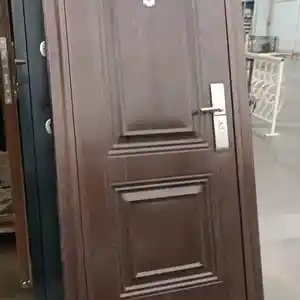 Железная дверь, Душанбе