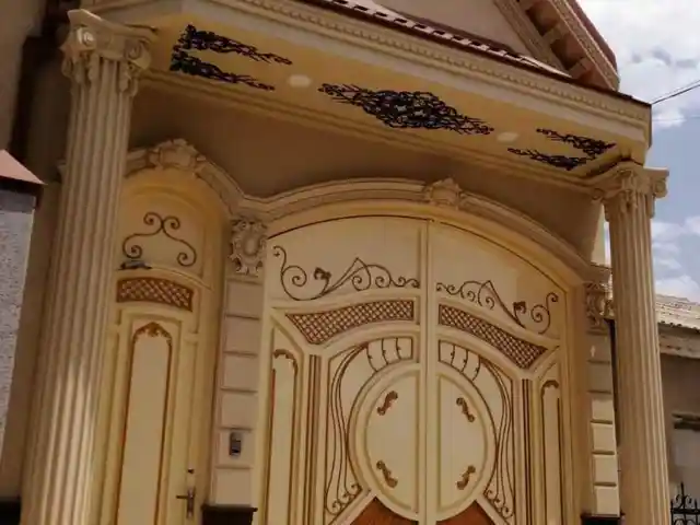 Дарвоза, Душанбе