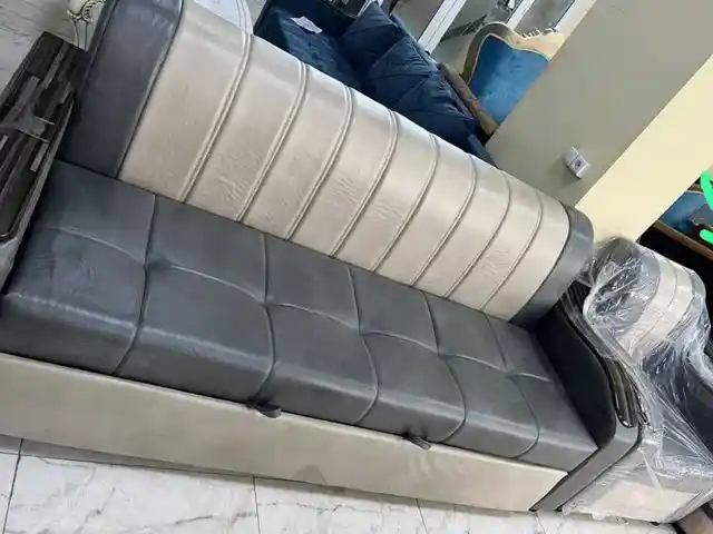 Диван с кркслами, Душанбе