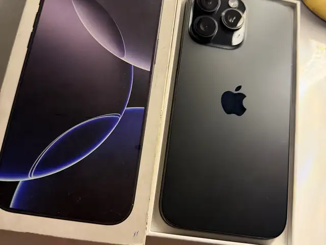 Apple iPhone 16 Pro Max, 256 gb, Black Titanium, Душанбе
