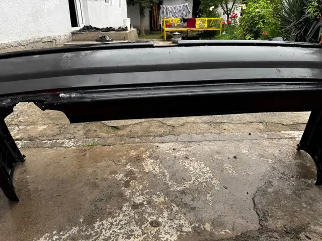 Задний бампер на Opel Vectra A, Душанбе