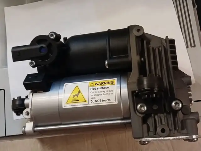 Компрессор пневмоподвески Mercedes w166, Душанбе