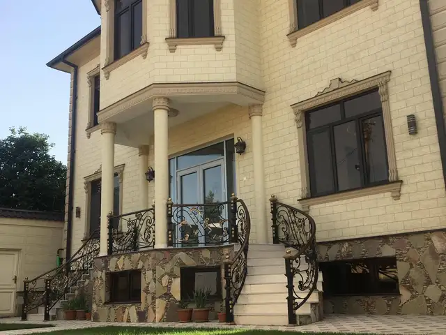2-этажный, 12 комнатный дом, 480 м², Исмоили Сомони,Ашан, Душанбе