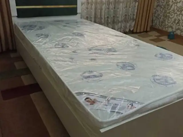 Кровать с медицинским матрасом, Душанбе