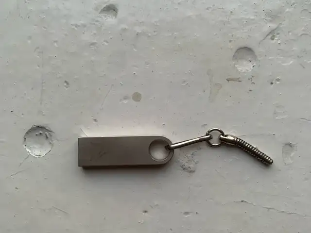 Флешка, Душанбе