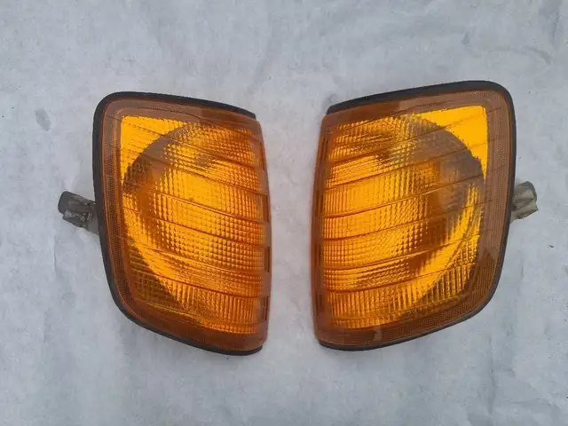 Поворотники от Mercedes - Benz W124, Худжанд