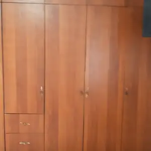 Шкаф 4 двери, Хуҷанд