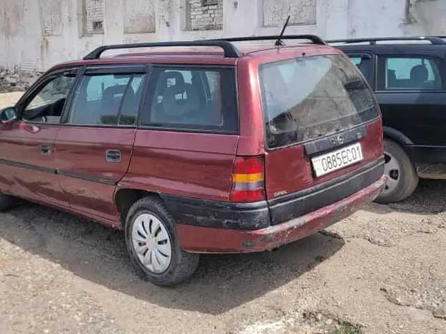 Opel Astra F