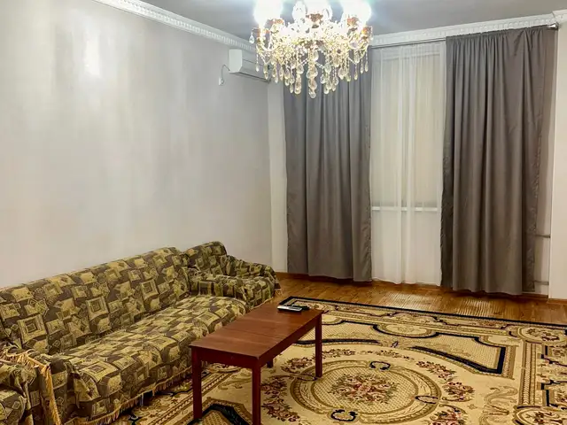 2-комн. квартира, 6 этаж, 76м², И.Сомони, Душанбе