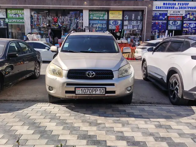 Toyota RAV 4
