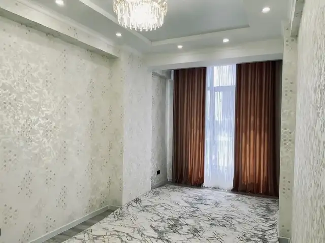 3-комн. квартира, 4 этаж, 81м², 3 база, Душанбе