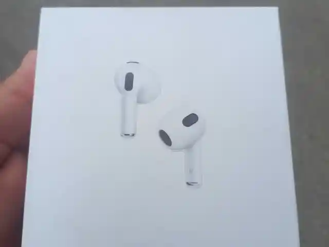 Наушники AirPods, Душанбе