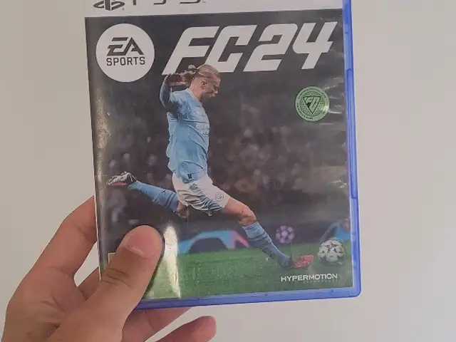 Диск FC24 для PS5, Худжанд