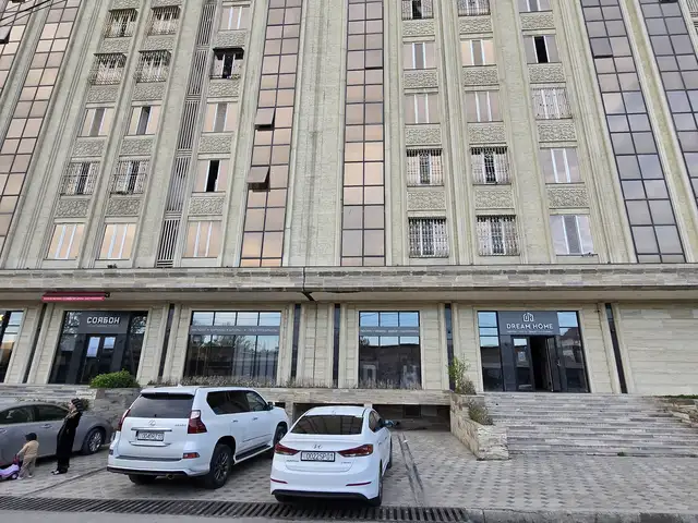 Помещение под свободное назначение, 410м², Сино, центр Исмаилии, напротив Кохи Борбад, Душанбе