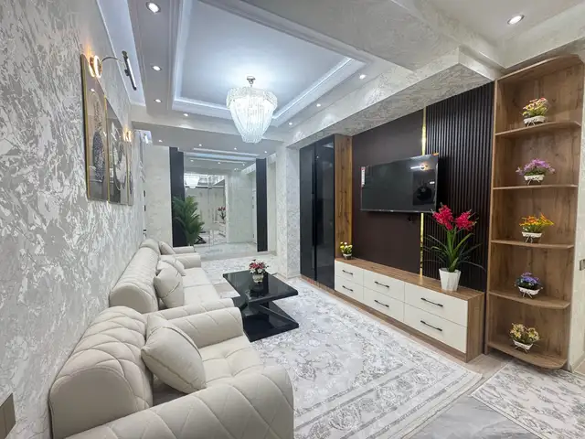 4-комн. квартира, 11 этаж, 133 м², Ресторан Фаровон 91 мкр, Душанбе
