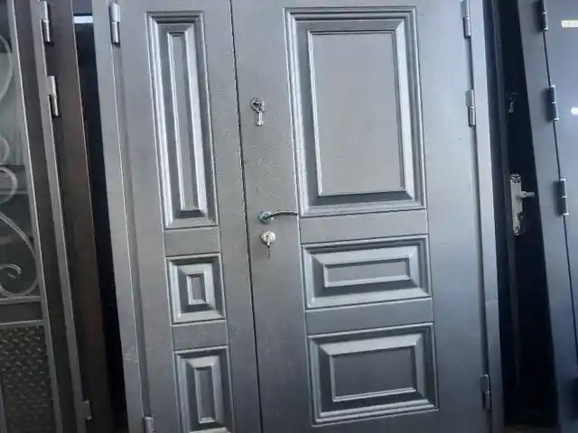 Железная дверь, Душанбе