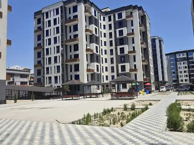 2-комн. квартира, 8 этаж, 70м², 33 мкр, Душанбе