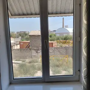 Окно, Худжанд