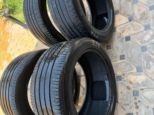 Шины разноширокие 245/45 R18 270/40/ R18, Худжанд