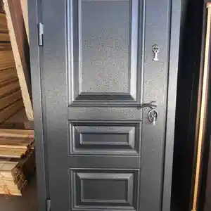 Железная дверь, Душанбе