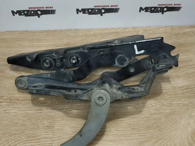 Петля капота на Mersedes-Benz w221, Душанбе