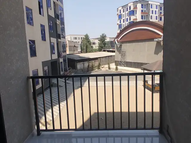 2-комн. квартира, 2 этаж, 72 м², 33 мкр пушти лицеи Умари Хайём.куч Ҷ. Расулов, Душанбе