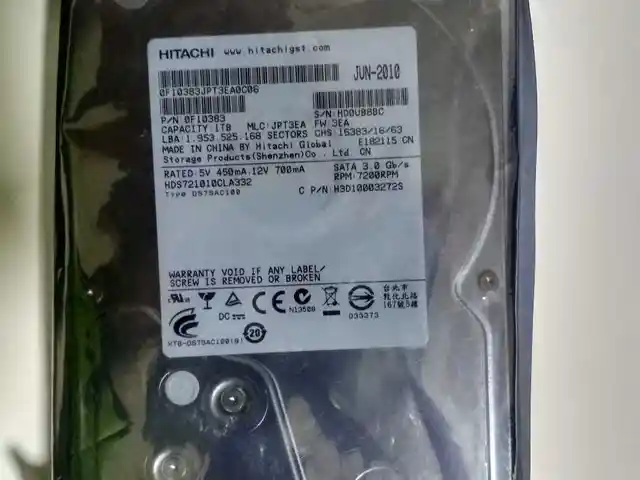Жёсткий диск Hitachi 1TB, Душанбе
