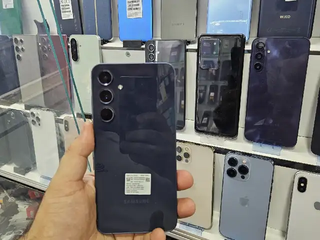 Samsung Galaxy А55, Бохтар (Курган-Тюбе)