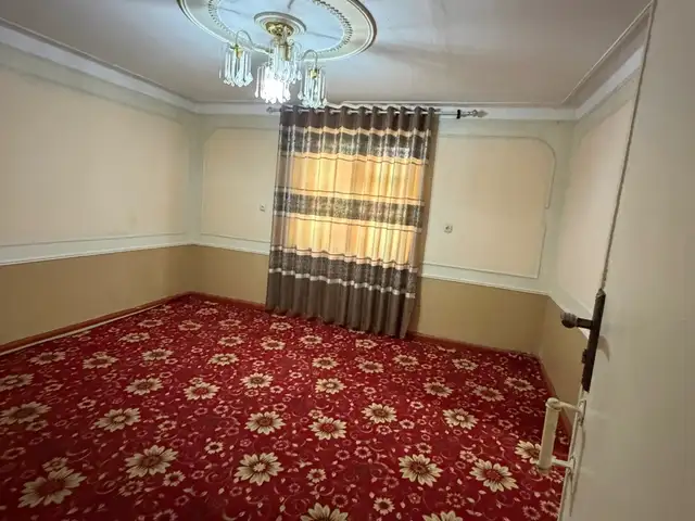 3-комн. квартира, 2 этаж, 65 м², Квартал Бахор, Хуҷанд