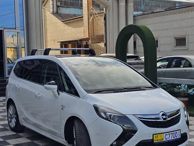 Opel Zafira, 2014, Хуҷанд - 3