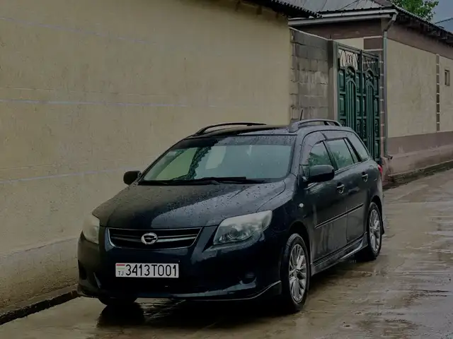 Toyota Fielder