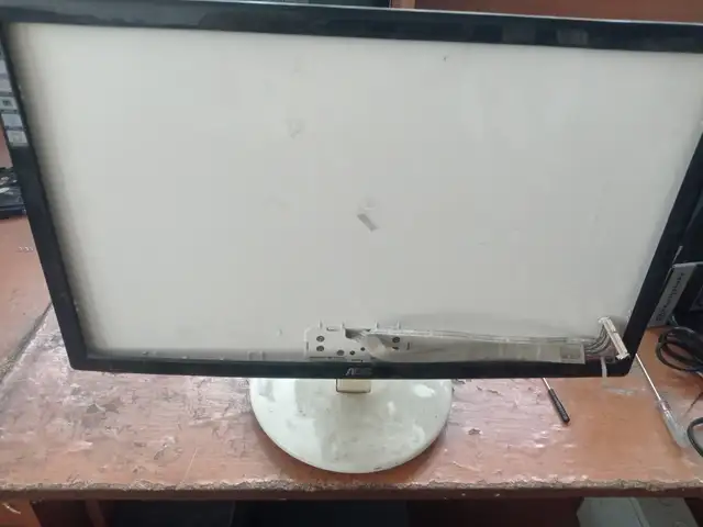 Монитор AОС на запчасти, Душанбе