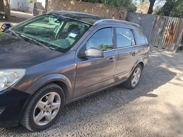Opel Astra H