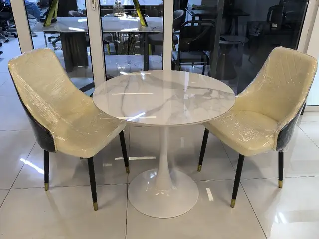 Столы, стулья, Душанбе