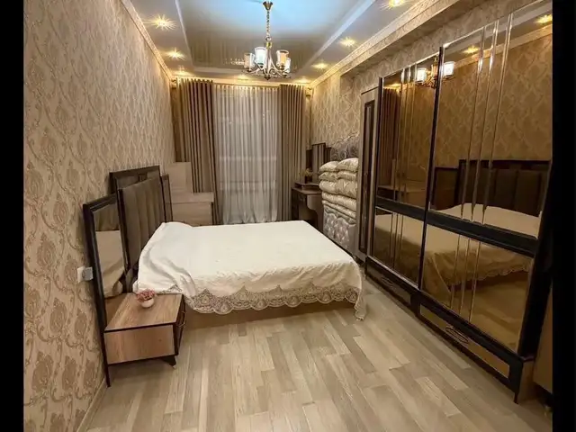 2-комн. квартира, 3 этаж, 90м², сомони, Душанбе