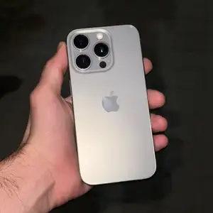 Apple iPhone 15 Pro, 128 gb, Natural Titanium, Душанбе