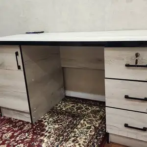 Стол для офиса, Душанбе