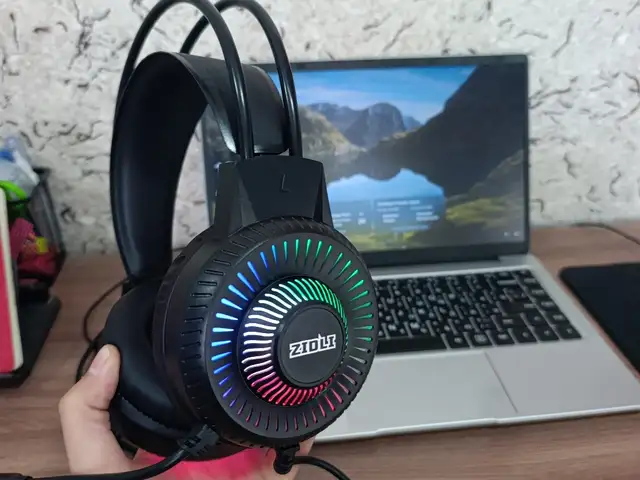 Игровой Наушник ZIDLI ZH215 Gaming LED RGB USB, Истаравшан